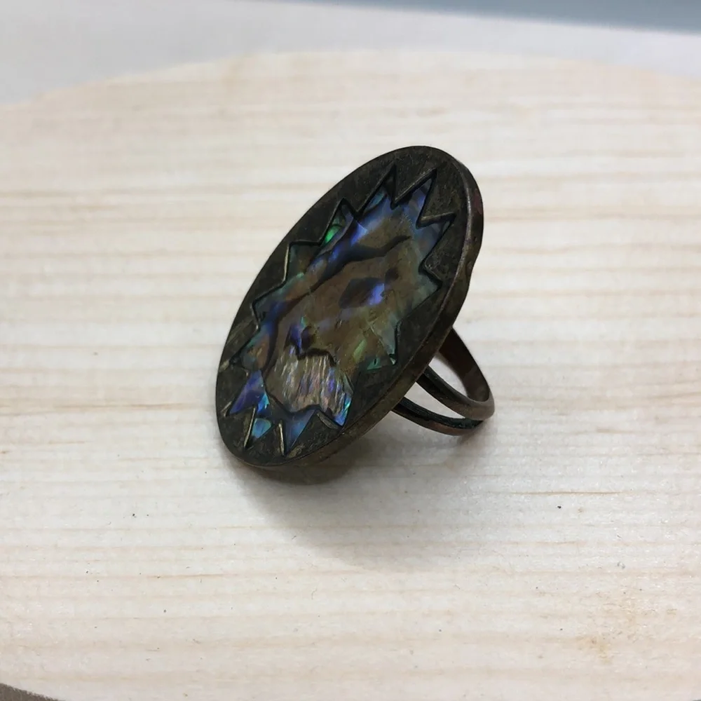 Antiqued brass tone abalone inlay star sun burst large big ring statement style